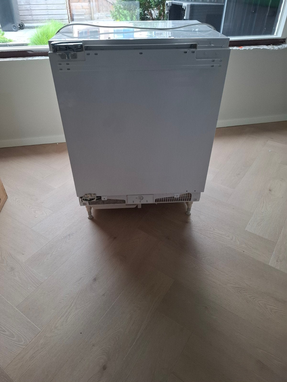 Etna EE098VA Vriezer - inbouw, Compact en Energiezuinig, 75 tot 100 liter, Met aparte vriezer, Zo goed als nieuw, 45 tot 60 cm