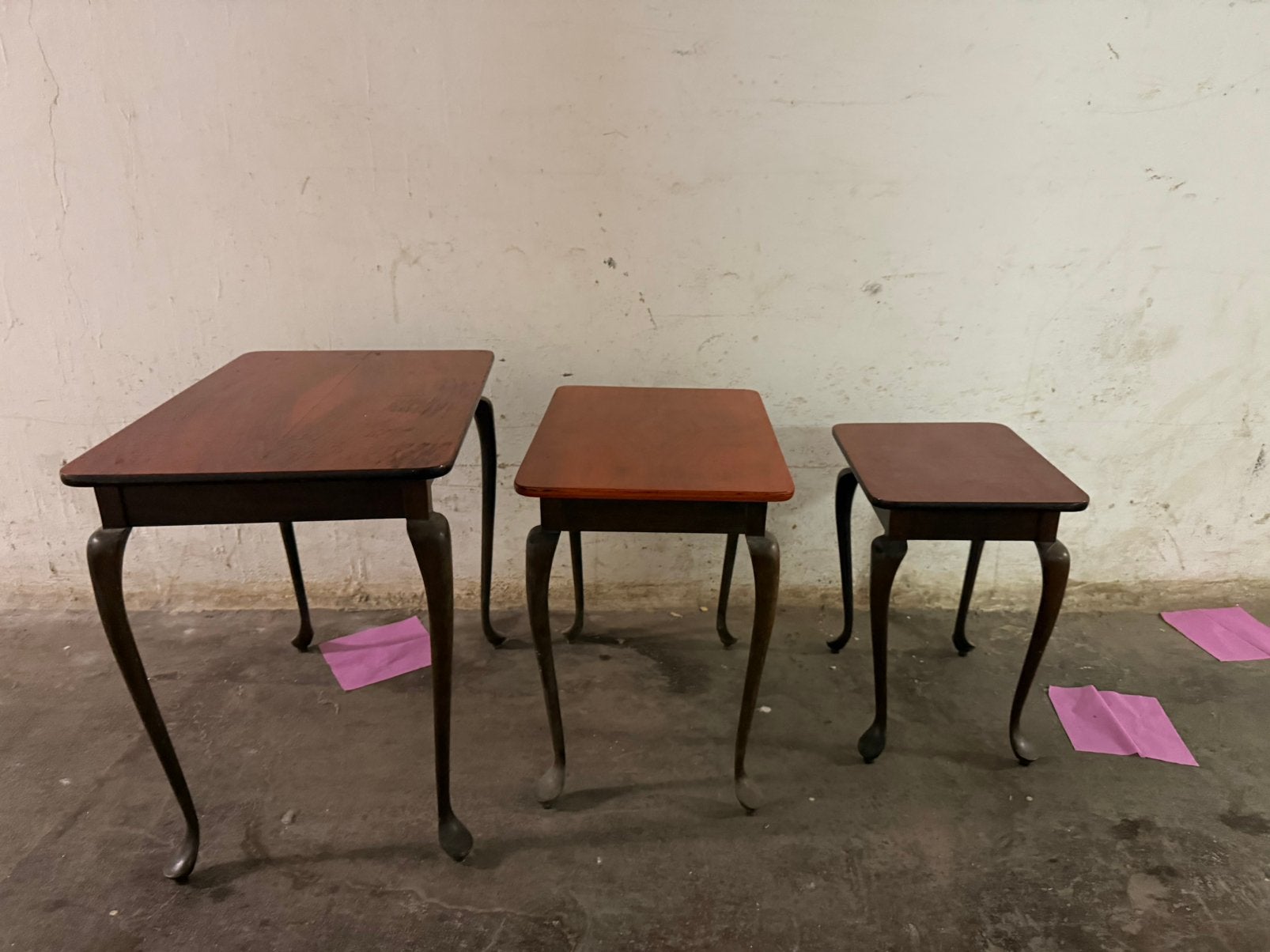 Tafeltjes. Nesting tables., Ophalen, Gebruikt, Hout