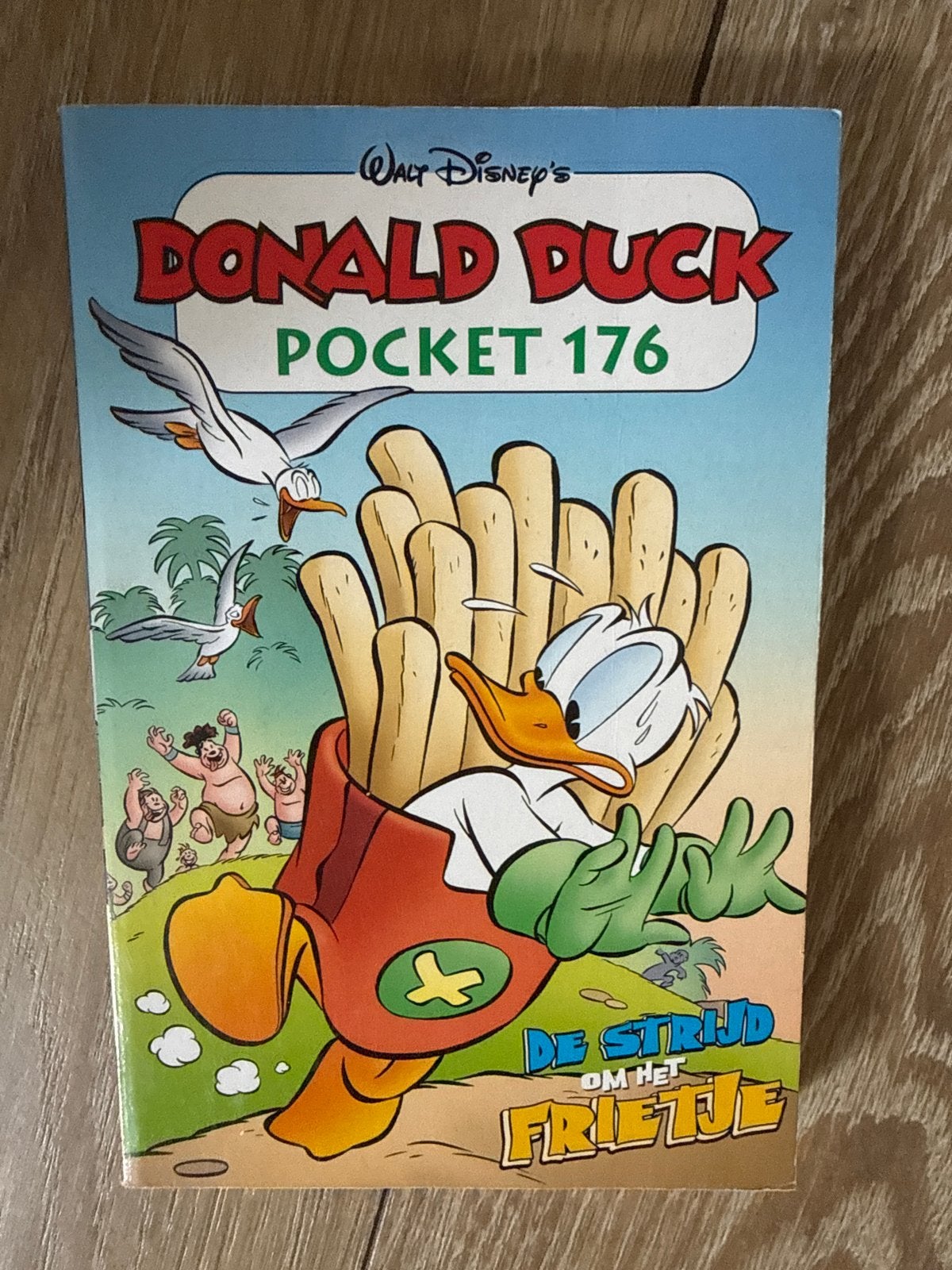 Donald Duck Pocket 176 - De Strijd om het Frietje, Eén stripboek, Ophalen of Verzenden, Gelezen