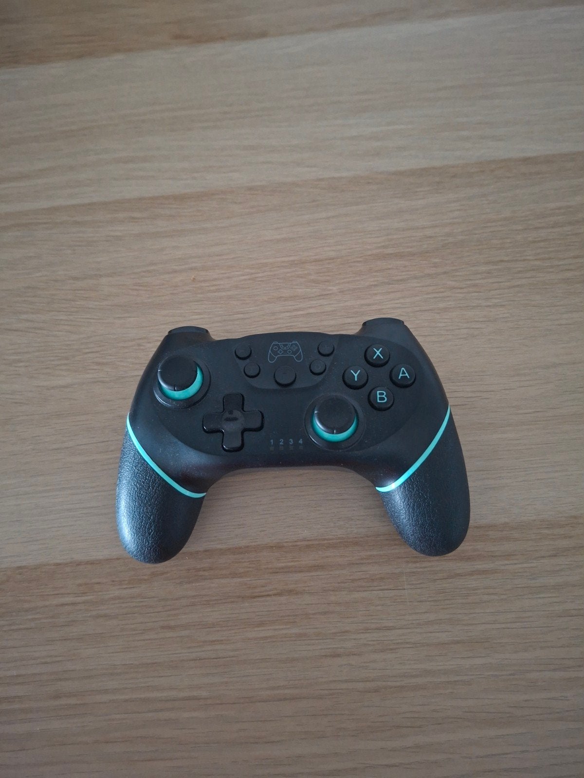 Draadloze Game Controller - Zwart met Blauwe accenten, Ophalen of Verzenden, Zo goed als nieuw, Overige typen