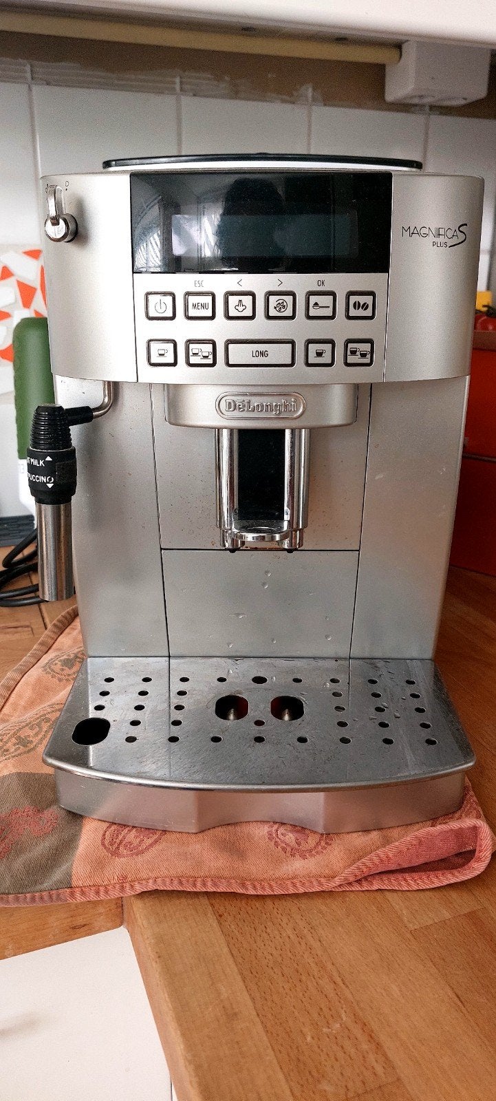 Volautomatische kodfiemachine, Witgoed en Apparatuur, Ophalen, Gebruikt, Koffiemachine, 2 tot 4 kopjes