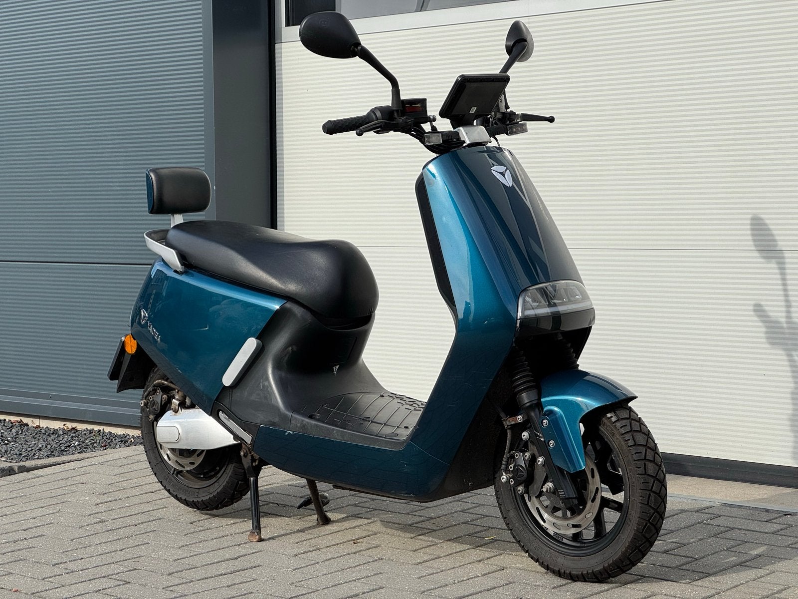 Elektrische scooter - Yadea -, Gebruikt, Yadea, Maximaal 45 km/u, Elektrisch
