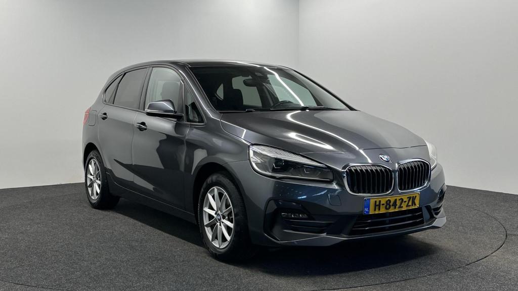 BMW 2-serie Active Tourer 216i Executive Edition LM NAVI LED, Auto's, BMW, Voorwielaandrijving, 1330 kg, Stof, Gebruikt