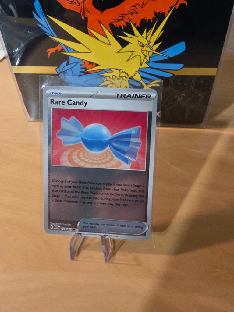 Pokemon rare candy reverse holo 125/132 mega evolution, Hobby en Vrije tijd, Verzamelkaartspellen | Pokémon, Ophalen of Verzenden