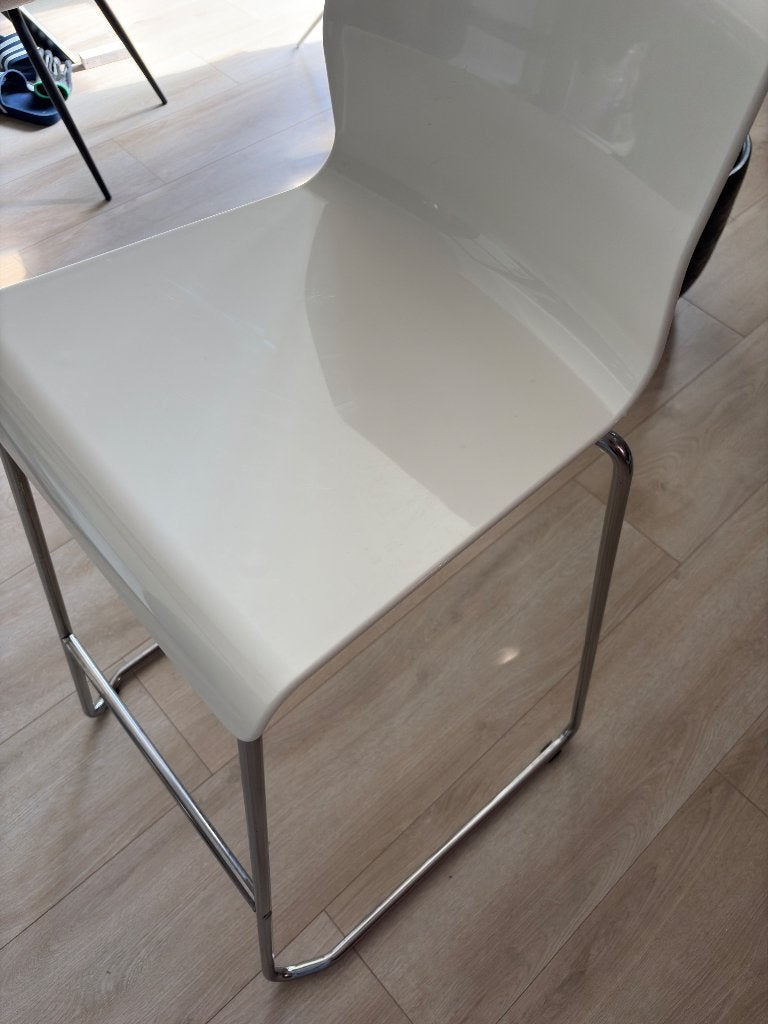 Barstoel, Ophalen, Kunststof, Gebruikt, 60 tot 90 cm