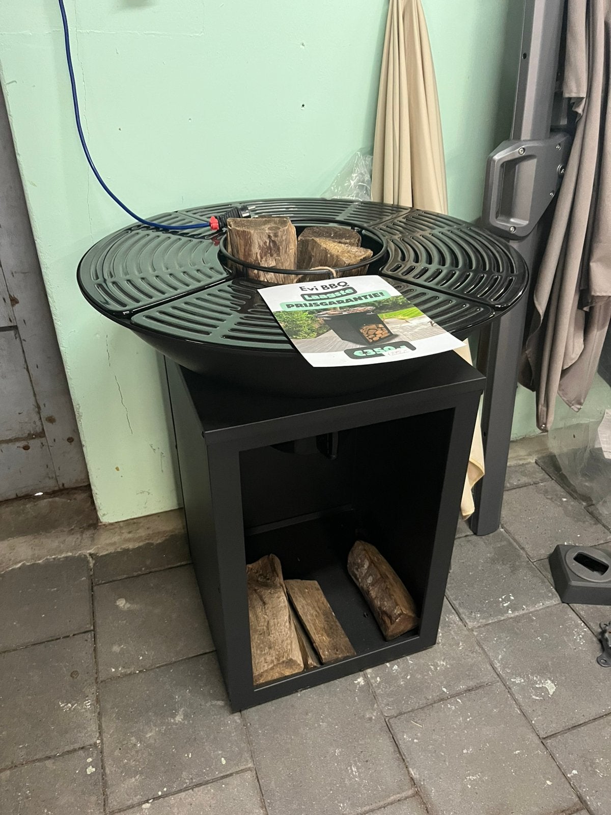 MOET WEG! Bbq nieuw nu €250!!, Tuin en Terras, Ophalen, Nieuw
