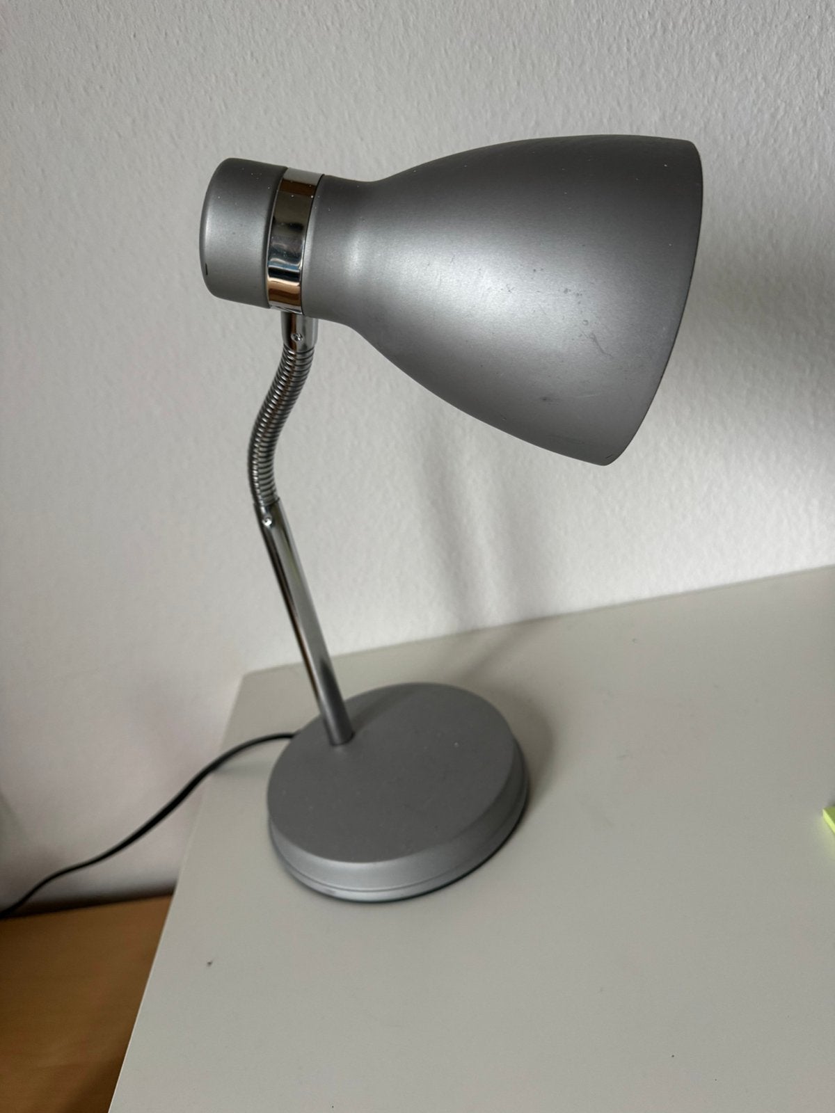 Bureaulamp grijs, Ophalen, Zo goed als nieuw