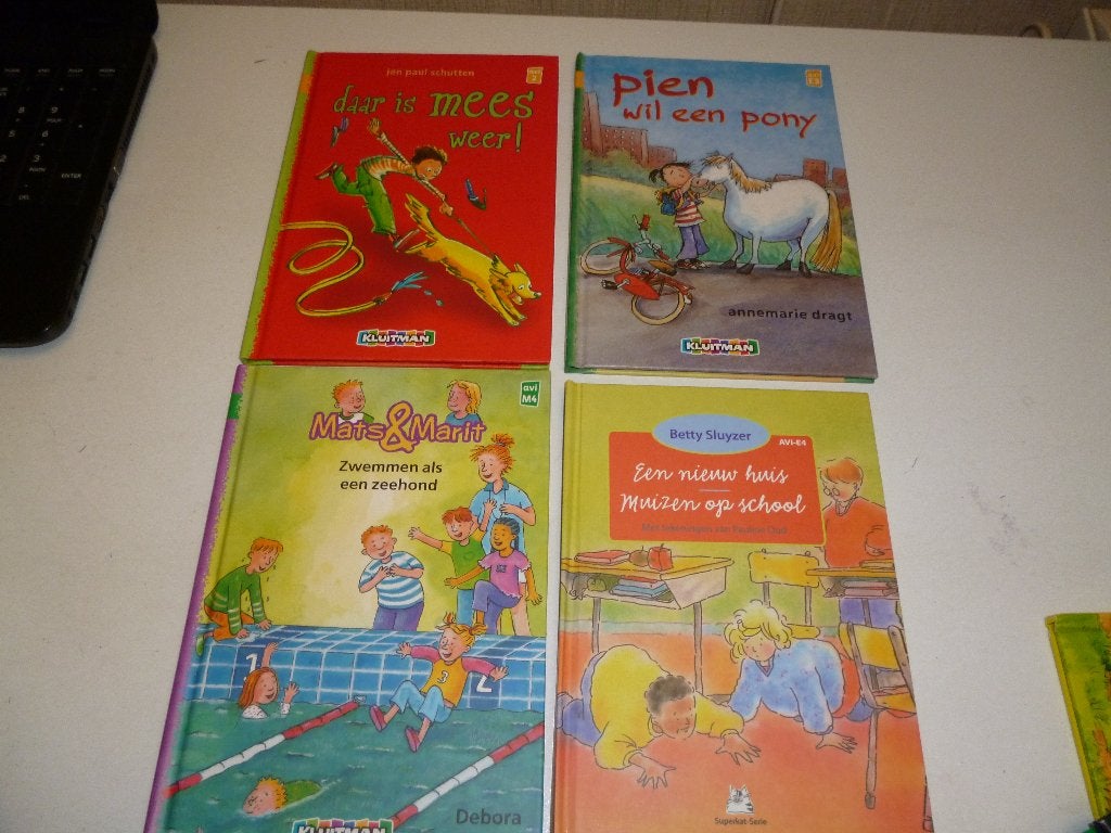 leesboekjes op avi niveau 1, 2 en 3 z.g.a.n., Boeken, Ophalen of Verzenden, Zo goed als nieuw, Fictie algemeen