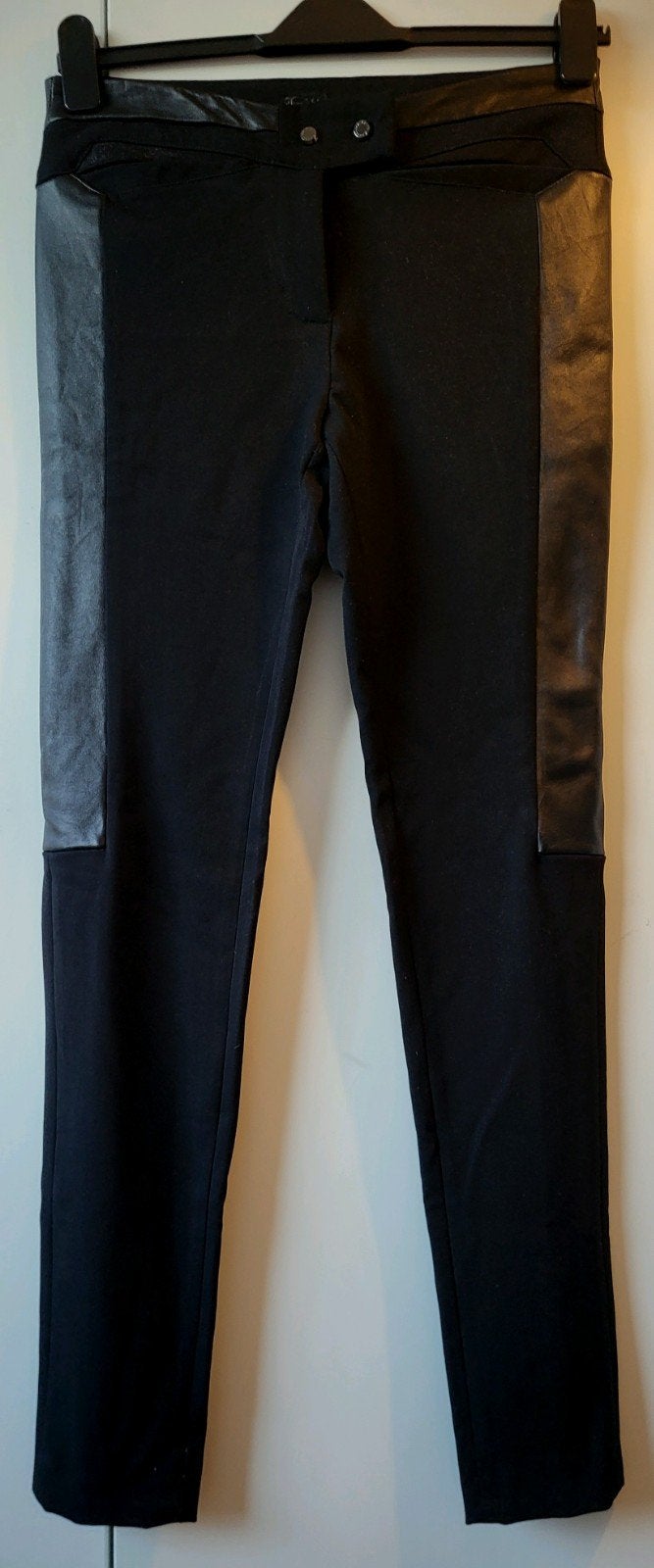 Faith Connexion The Brand broek in maat 36 NIEUW, Kleding | Dames, Zwart, Nieuw, Ophalen of Verzenden, Maat 36 (S)