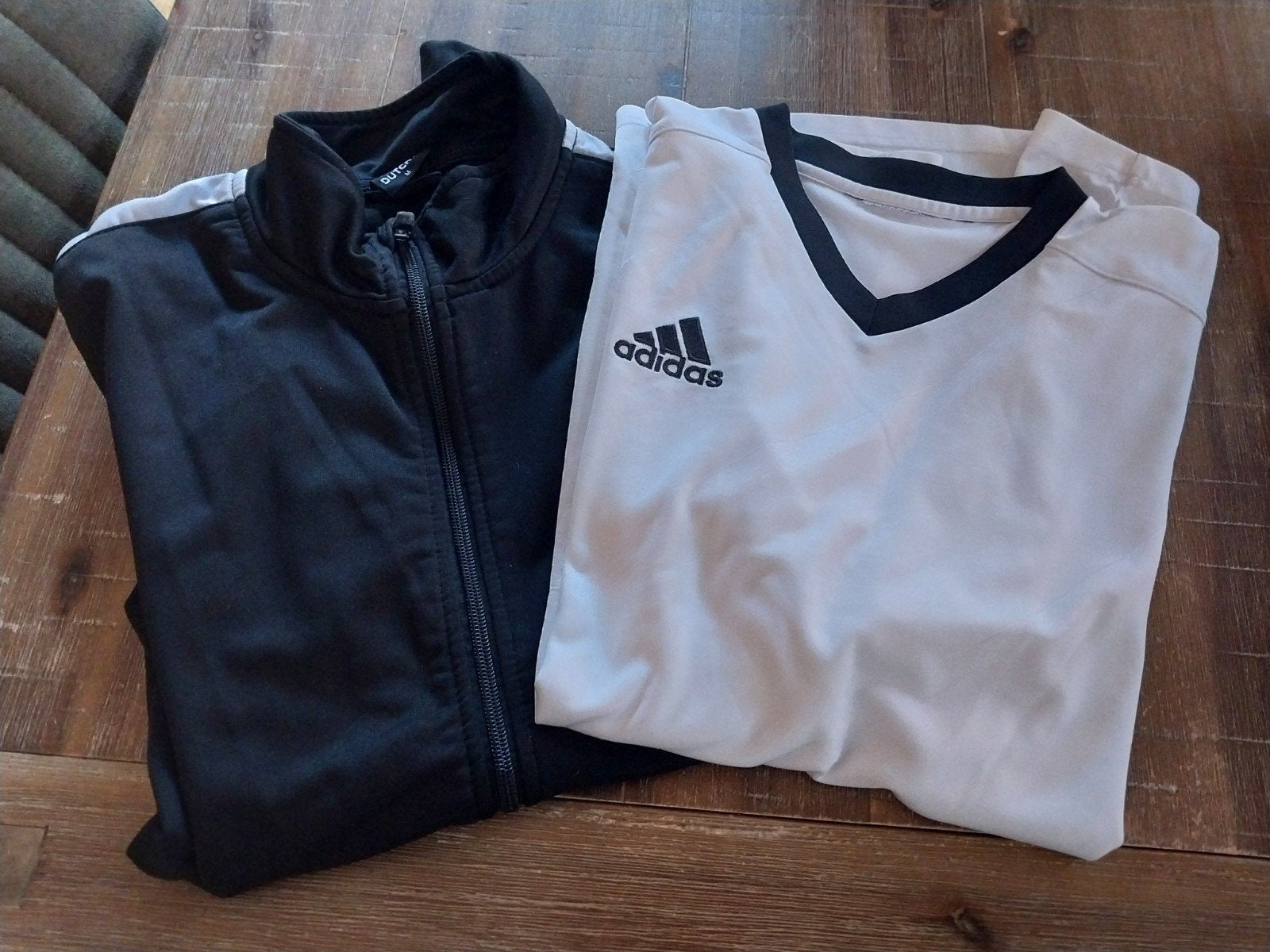 Adidas tshirt en Dutchy trainingsjas - Maat M, Maat 48/50 (M), Wit, Ophalen of Verzenden, Adidas, Dutchy