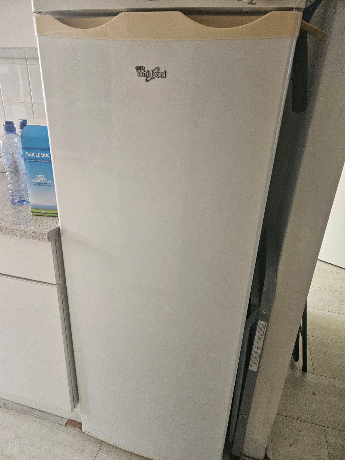 Whirlpool vriezer 140x54x49 cm - Gebarsten bak, Ophalen, Gebruikt, 120 tot 140 cm, Met aparte vriezer