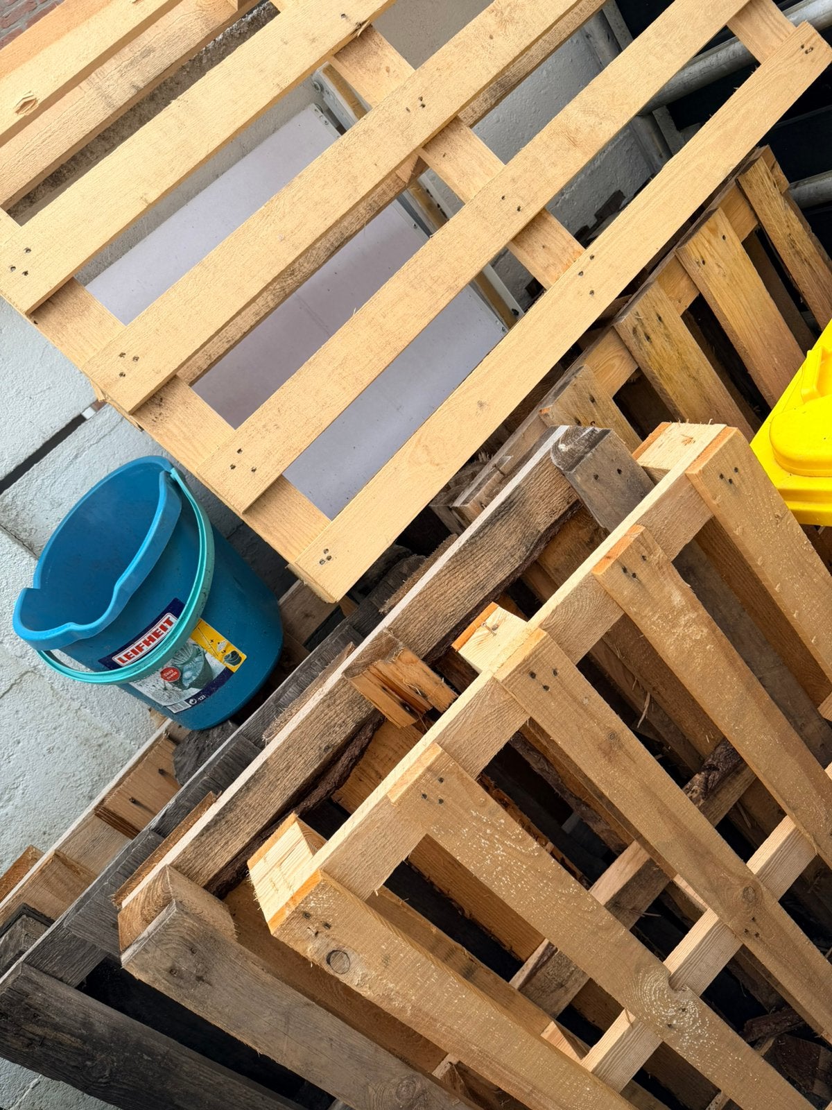 Pallets gratis afhalenin Laren nh, Ophalen, Zo goed als nieuw, Pallet, Minder dan 200 cm