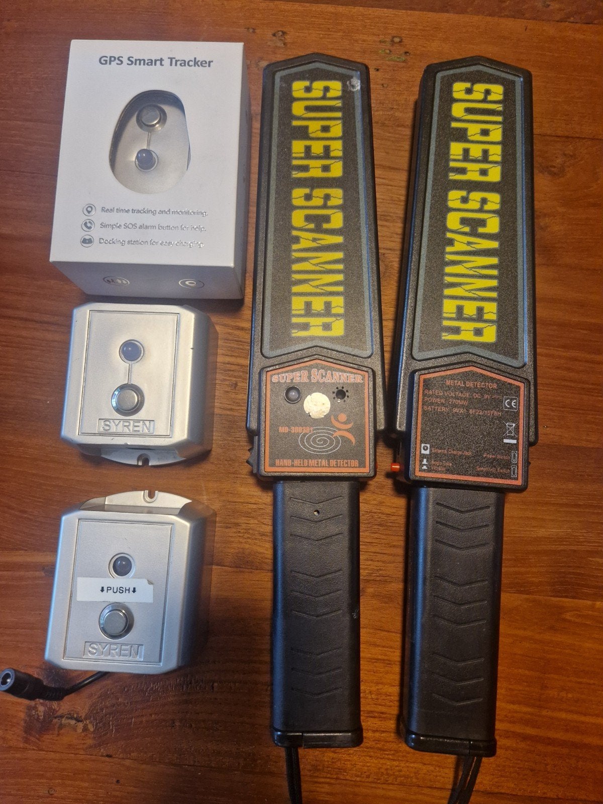 GPS Smart Tracker, Handmetaaldetectors & Syren Alarmen, Ophalen of Verzenden, Gebruikt