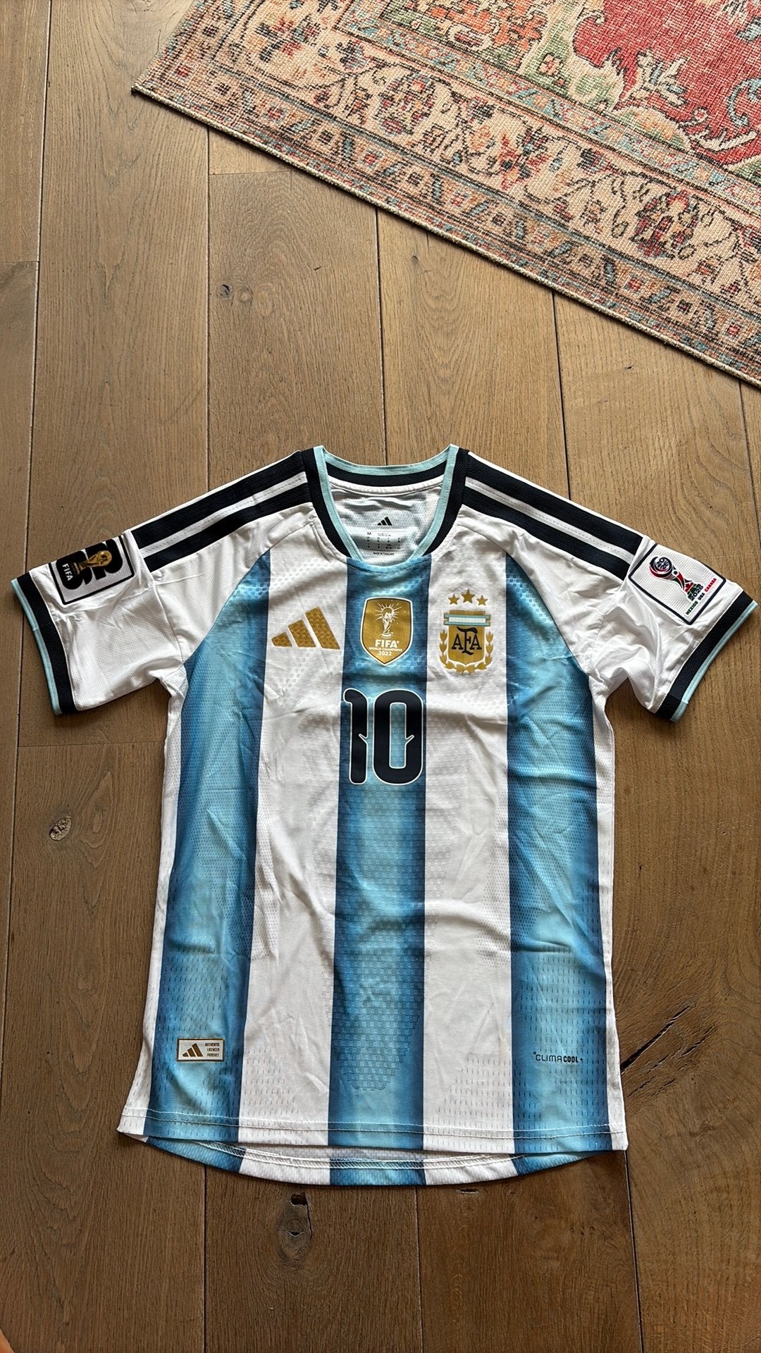 Voetbalshirt maat M Argentinië, Verzenden, Zo goed als nieuw
