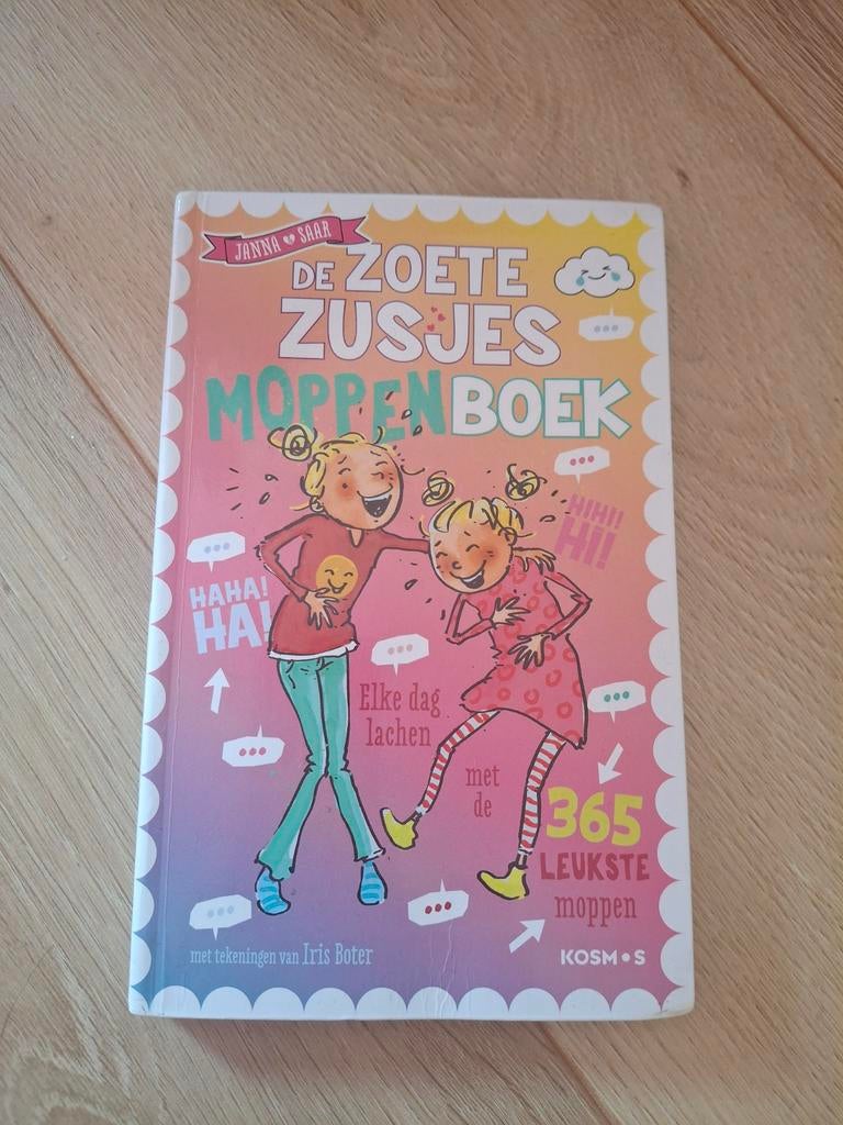 De Zoete Zusjes Moppenboek - 365 Leuke Moppen, Kinderen en Baby's, Ophalen of Verzenden, Zo goed als nieuw, Overige merken