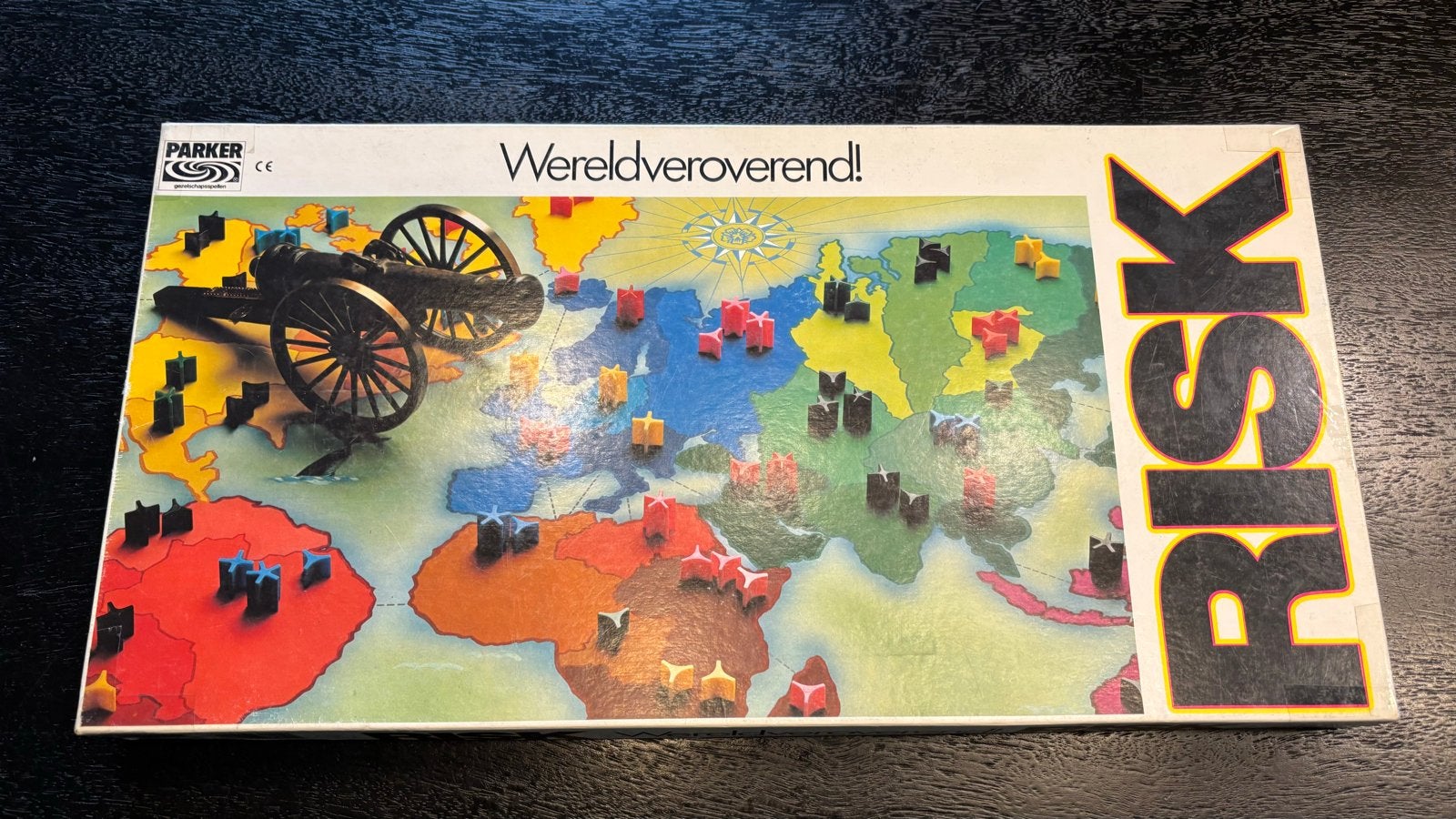 Risk witte doos vintage Wereldveroverend! Bordspel, Drie of vier spelers, Verzenden, Gebruikt