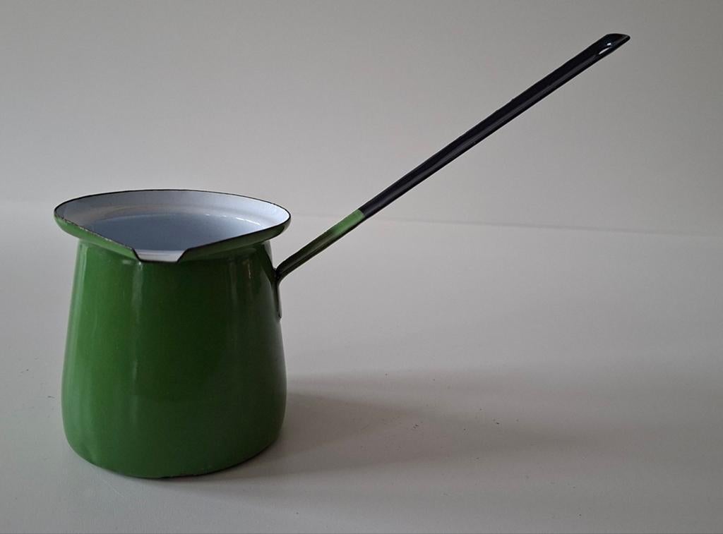 Vintage Groen roomkannetje met lange steel., Ophalen of Verzenden