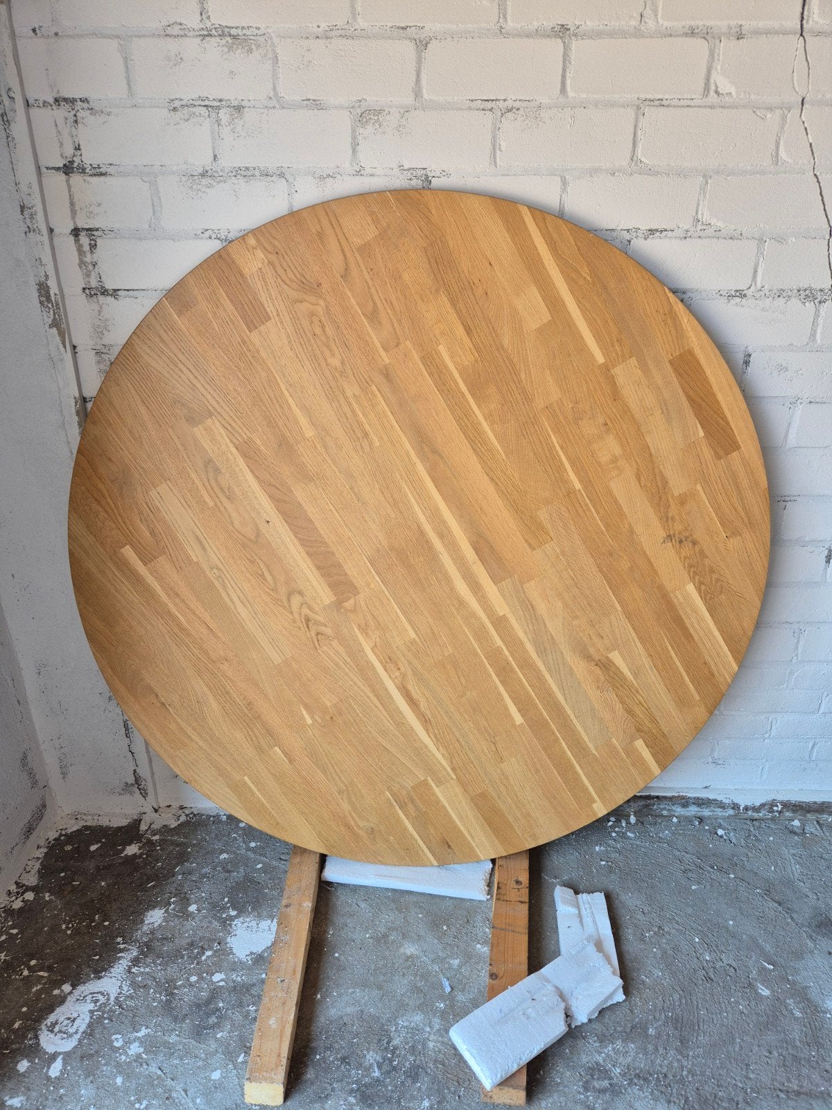 Rond tafelblad, 130 cm diameter, 2,5 cm dik, Huis en Inrichting, Tafels | Eettafels, Ophalen, Gebruikt, Rond, Vier personen