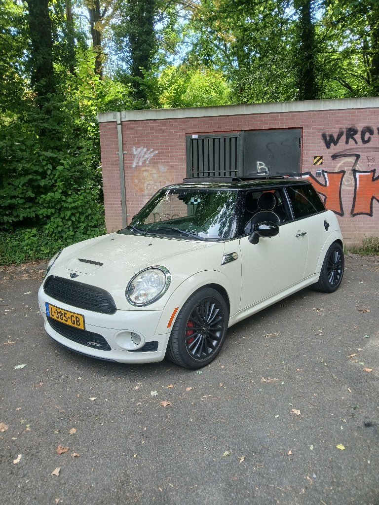 Mini 1.6 John Cooper Works 2008 Wit