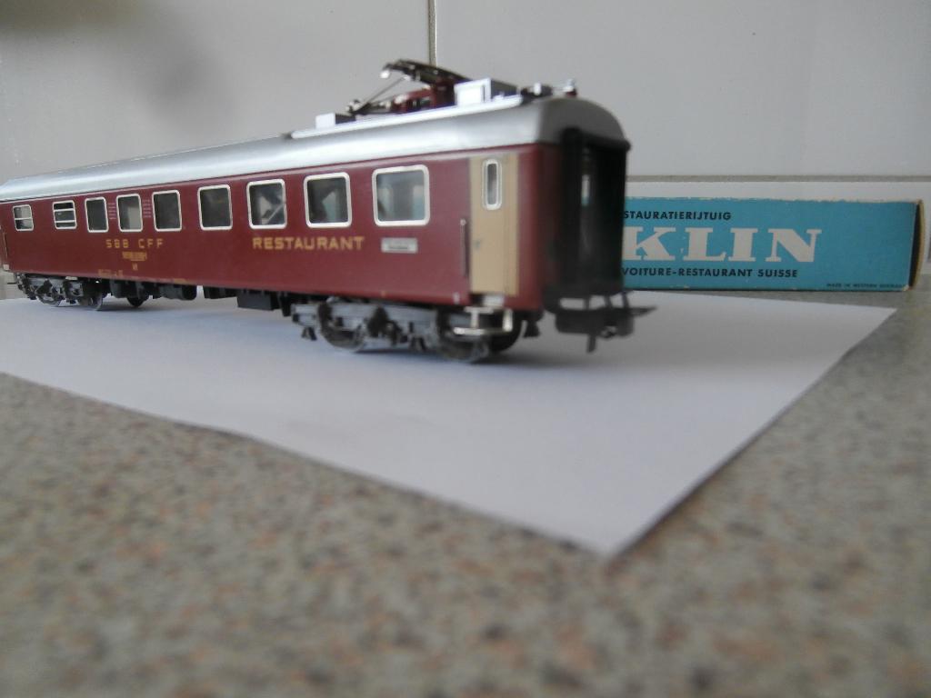 Marklin SBB Restaurant wagon met verlichting  4068, Wisselstroom, Wagon, Ophalen of Verzenden, Zo goed als nieuw