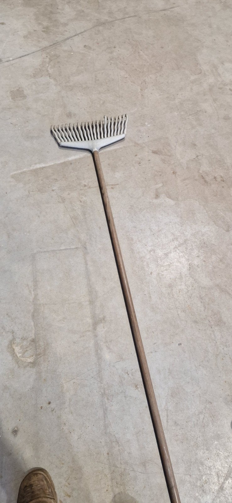 Tuinhark met lange steel, Ophalen, Gebruikt, Hark, Onbekend