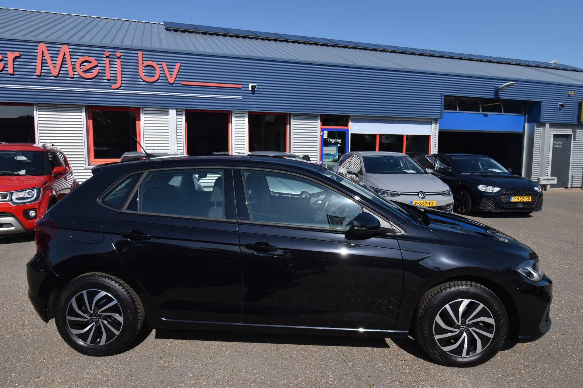 Volkswagen Polo 1.0 TSI Life , NAVI , AIRCO , CR CONTR , LMV, Voorwielaandrijving, Adaptive Cruise Control, Stof, Gebruikt