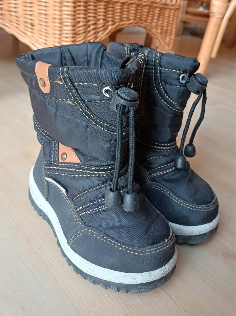 Snowboots maat 24, Kinderen en Baby's, Kinderkleding | Schoenen en Sokken, Ophalen, Gebruikt