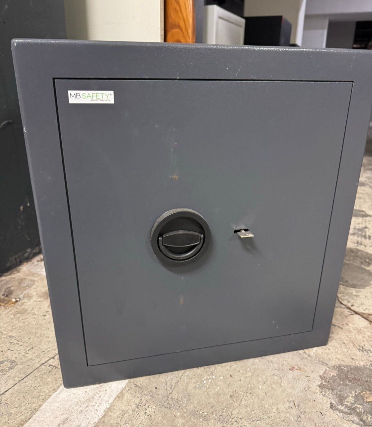 Ruime MB Safety Kluis – Veilig en goede kwaliteit!, Huis en Inrichting, Brandblussers en Brandkasten, Ophalen, Zo goed als nieuw