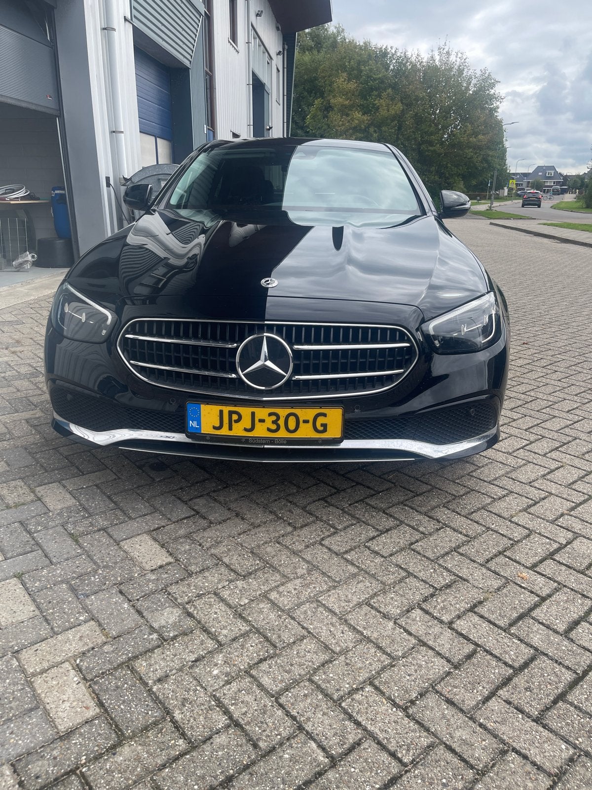 Mercedes - Benz E klasse.  E 300, Auto's, Automaat, Euro 5, Zwart, 4 cilinders