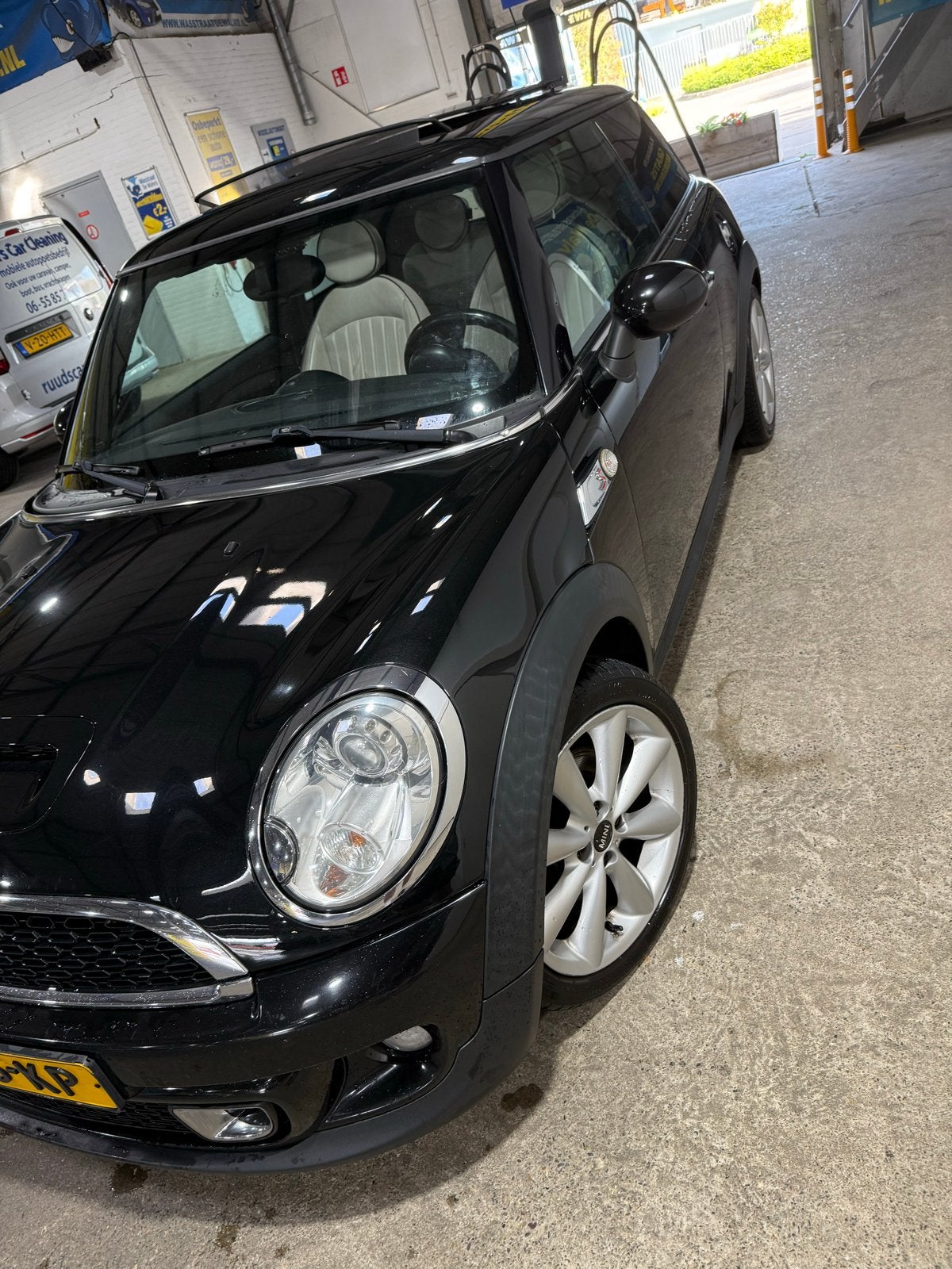 Mini 1.6 Cooper S AUT 2012 Zwart, Zwart, 4 cilinders, 4 stoelen, Leder