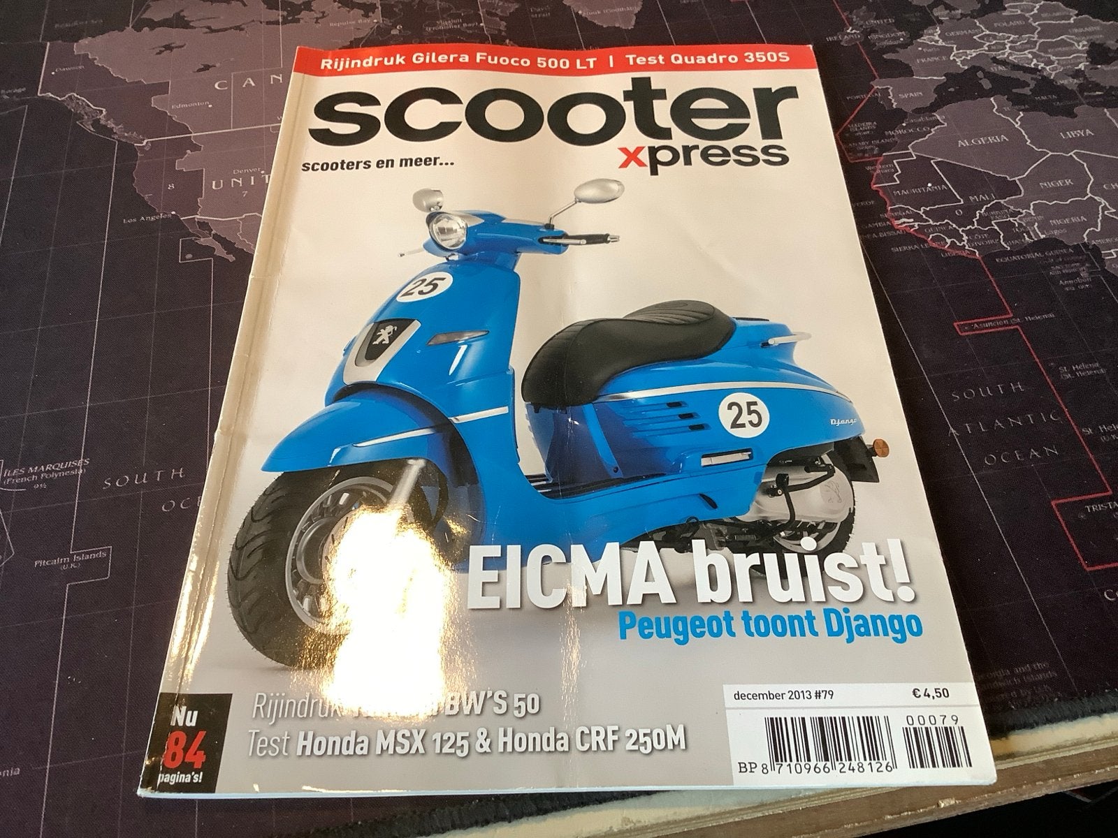 Scooter Xpress Mag. Dec. 2013 - o.a. Peugeot, Honda, Yamaha., Fietsen en Brommers, Handleidingen en Instructieboekjes, Verzenden