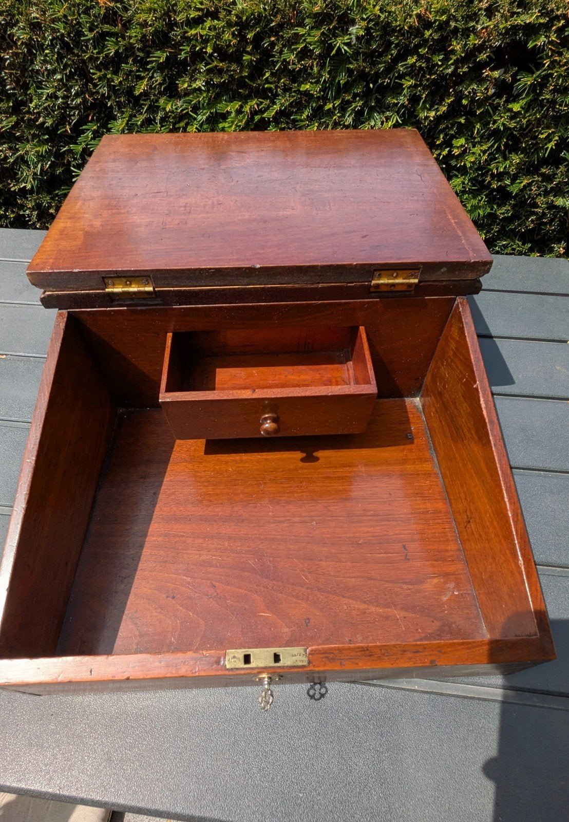 Antieke houten schrijfdoos met lade en sleutel, Antiek en Kunst, Ophalen