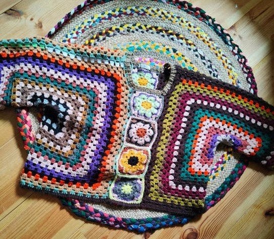 Handgemaakt gehaakt vest in granny square stijl, Kleding | Dames, Maat 38/40 (M), Meerkleurig, Ophalen of Verzenden, Zo goed als nieuw