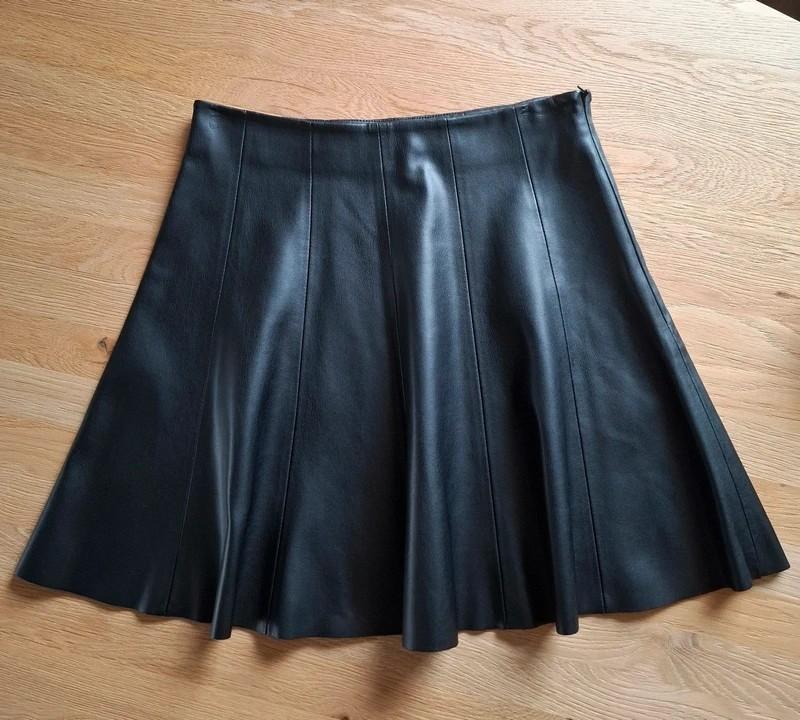 Rich & Royal Zwart Imitatieleer Mini Rok Maat S, Kleding | Dames, Rokken, Zwart, Rich & Royal, Ophalen of Verzenden, Zo goed als nieuw