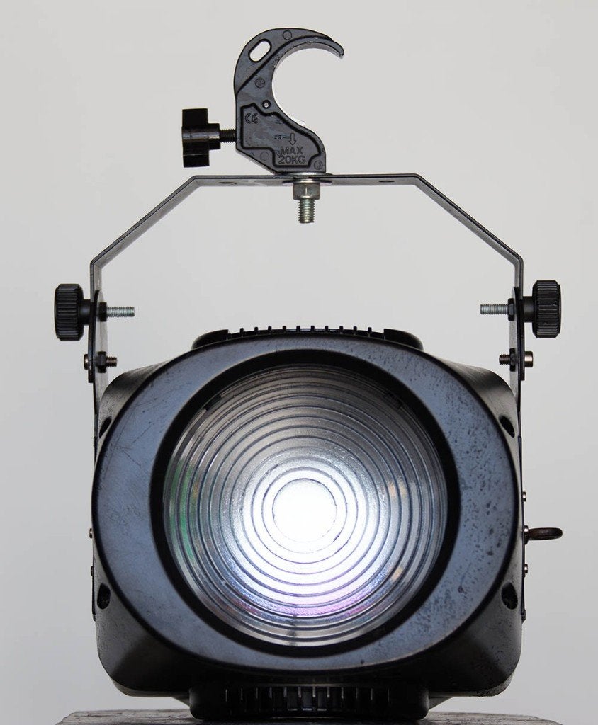 Showtec Club Color Wash 575 fresnel spot, Muziek en Instrumenten, Ophalen of Verzenden, Zo goed als nieuw, Licht, Kleur