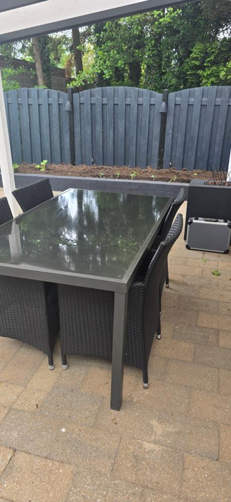Tuin tafel zonder stoelen(niet gratis lees beschrijving), 4 zitplaatsen, Gebruikt, Eettafel, Aluminium