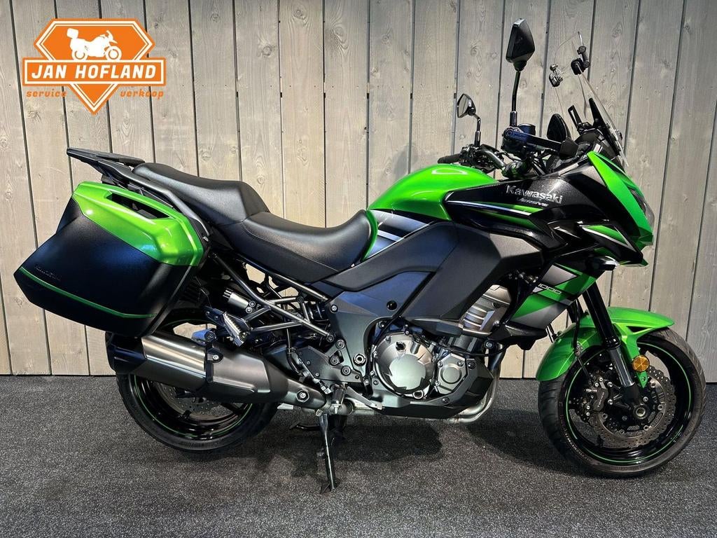 KAWASAKI VERSYS 1000 (bj 2019) 16,009 km, 4 cilinders, Motorrijbewijs A, Bedrijf, Onbekend