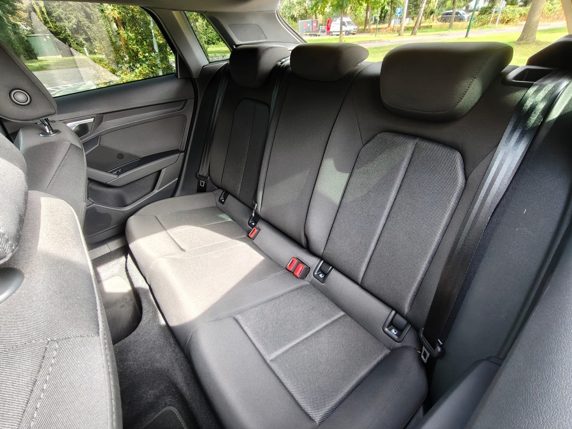 Foto 10 van Audi A3 Sportback 40 TFSI e Advanced edition KEYLESS/STOELVE