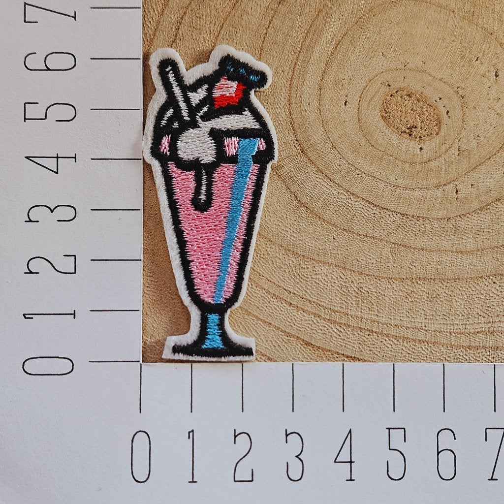 Strijk embleem applicatie Patch milkshake, D, Nieuw, Ophalen of Verzenden, D
