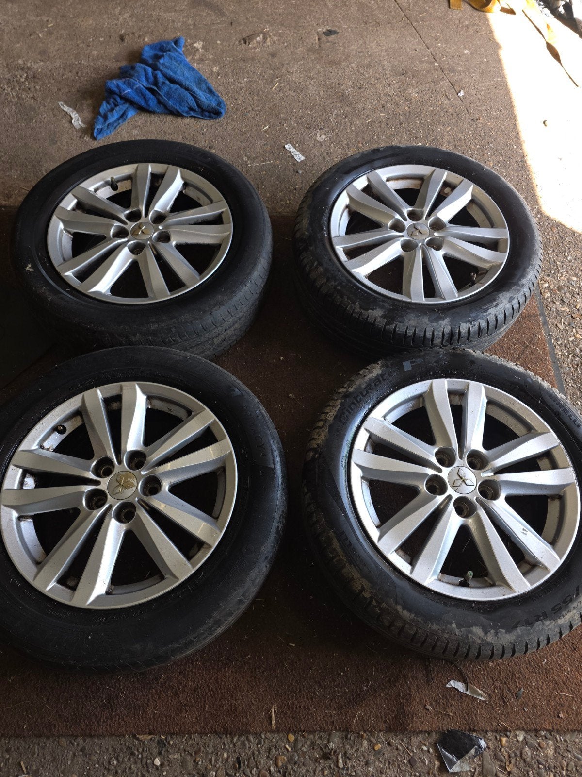 mitsubishi  grandis  velgen 17 inch - onderdelen, Ophalen, 17 inch, Zomerbanden, Banden en Velgen