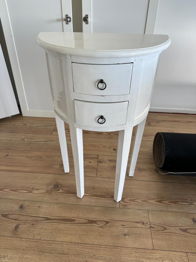 Halfrond nachtkastje 50x25x80 wit, Ophalen of Verzenden, Zo goed als nieuw, 65 cm of meer, 70 cm of meer