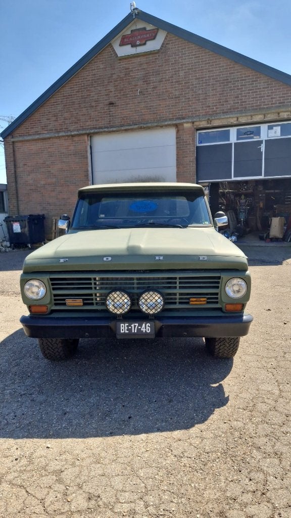 Ford F250 Super Custom V8 uit 1967, LPG, Oldtimer!, foto 3