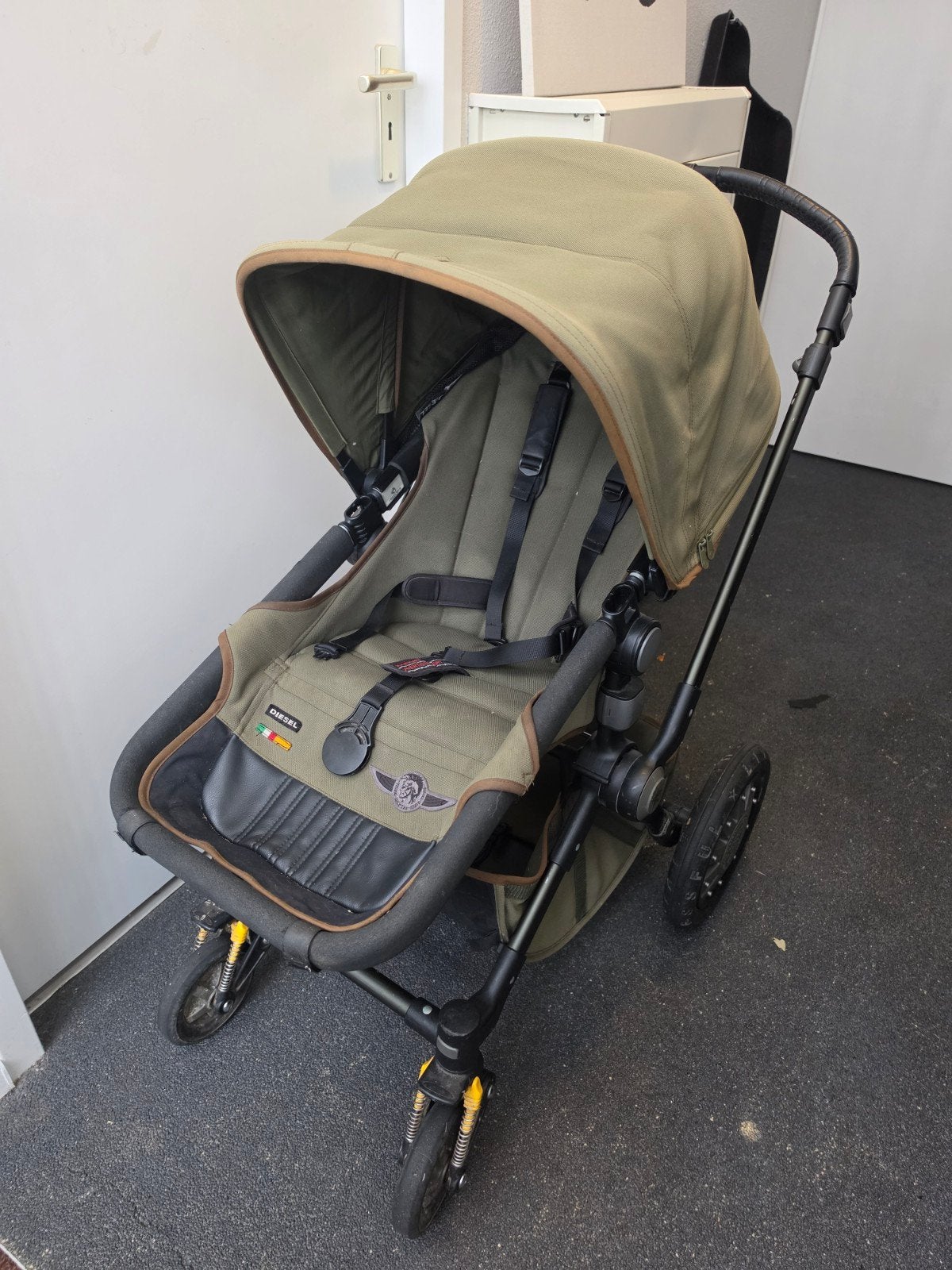 Bugaboo Diesel kinderwagen, Kinderen en Baby's, Gebruikt, Bugaboo, Verstelbare duwstang, Ophalen