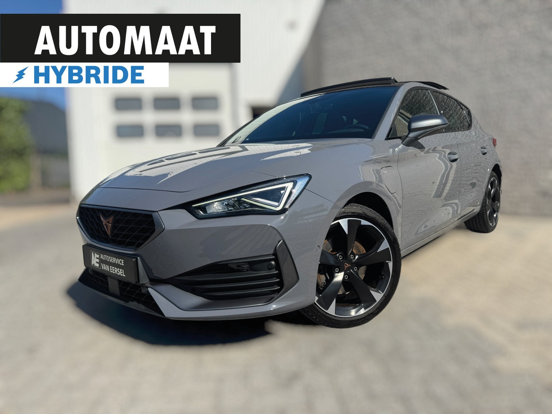 CUPRA Leon 1.4 e-Hybrid VZ Business PHEV / PANO / CAMERA / C, Auto's, Cupra, Dealer onderhouden, 77 km/l, Gebruikt, Zwart