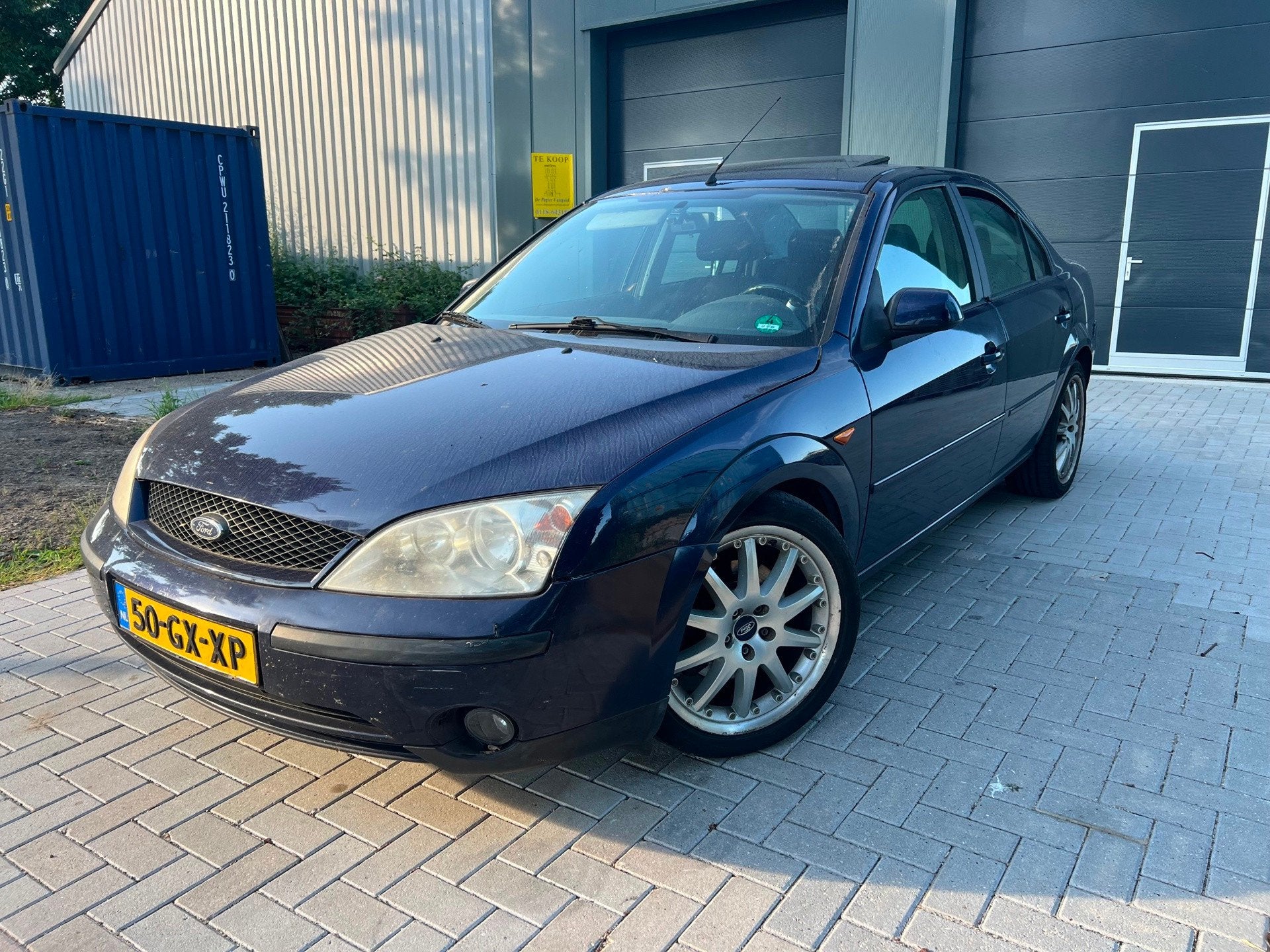 Ford Mondeo 2.0-16V Trend Automaat jaar apk, Auto's, 15 km/l, Gebruikt, Mondeo, Blauw