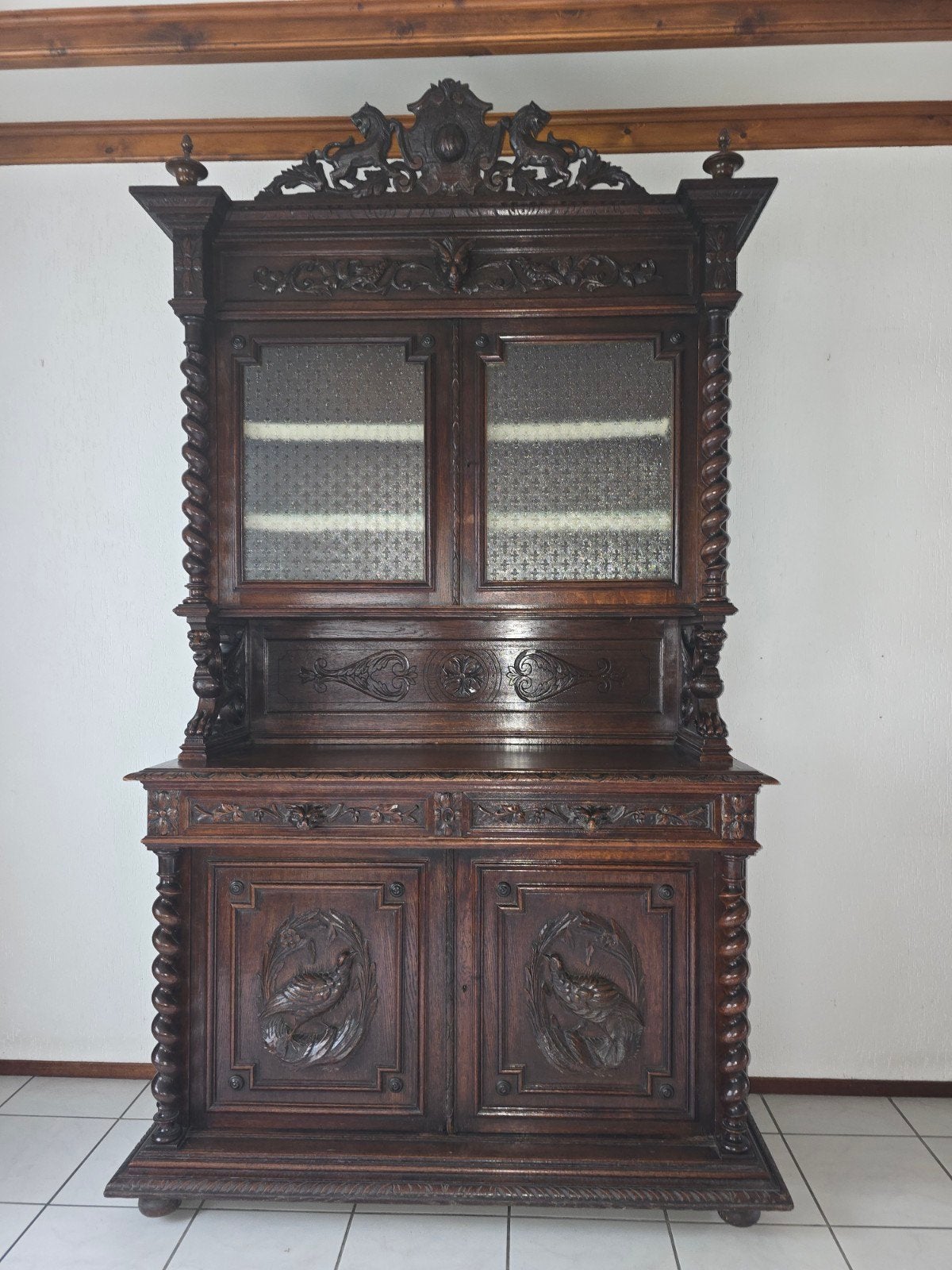 Neo-Renaissance kast, Henri II-stijl, Ophalen