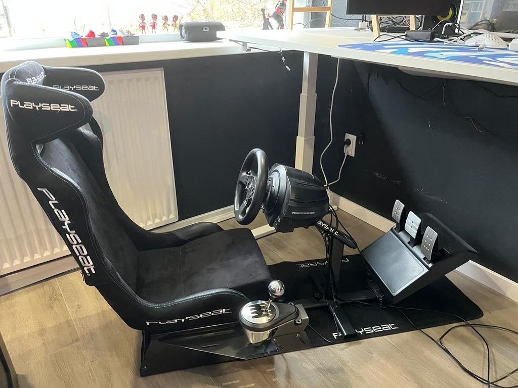 Playseat. Met stuur, pedalen en schakelset, Ophalen, Zo goed als nieuw, Playseat of Racestoel