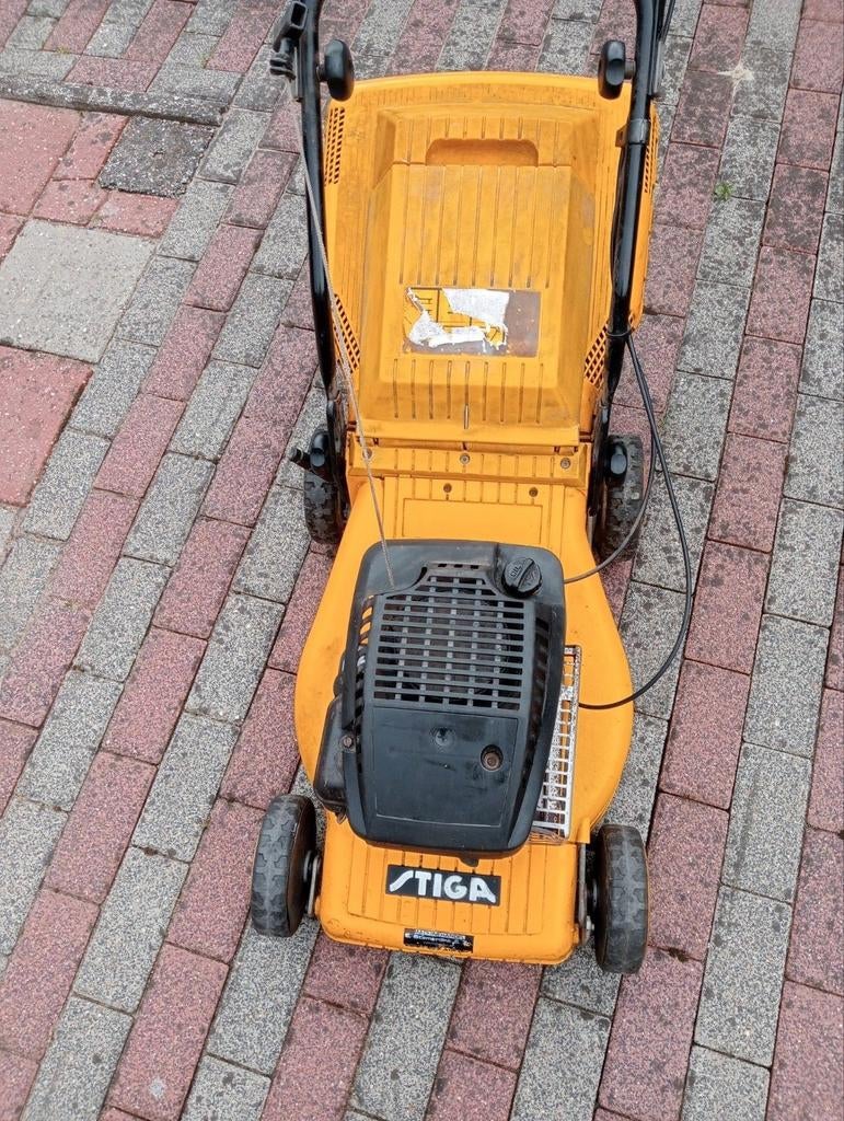Tuinmachines Gezocht (bosmaaier,kettingzaag,heggenschaar enz, Ophalen of Verzenden, Zo goed als nieuw