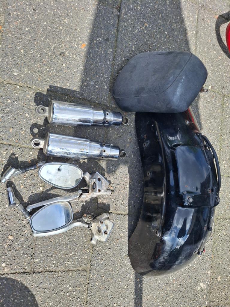 Honda Shadow 1100 onderdelen en motorstandaard, Ophalen, Gebruikt