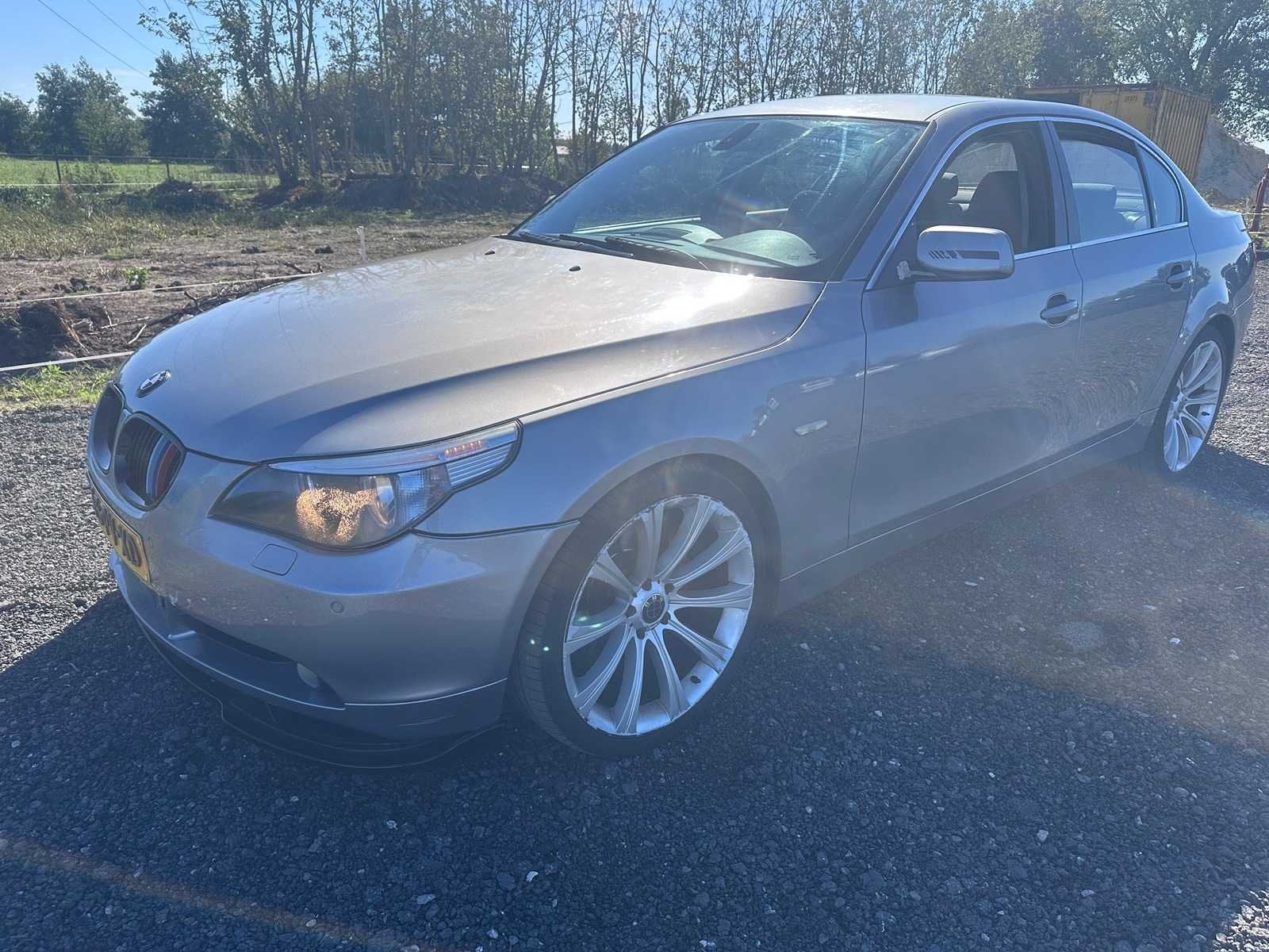 2005 - BMW - 5-serie - 520i Executive AUTOMAAT- 05-PV-XD, Achterwielaandrijving, Gebruikt, Bedrijf, 1470 kg